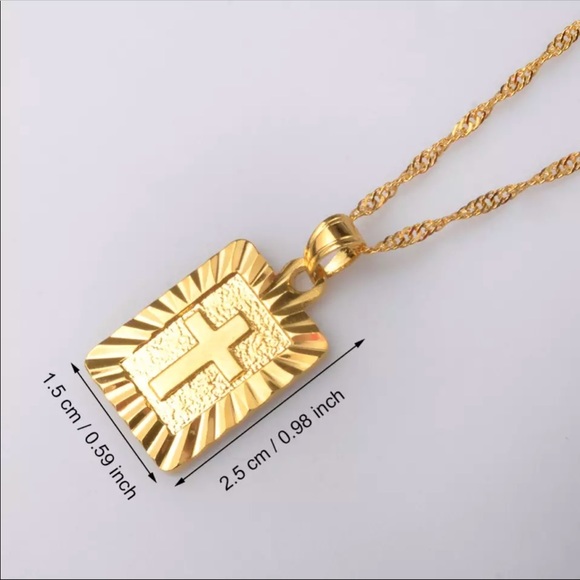 New 18k gold plated cross necklace - Picture 2 of 2